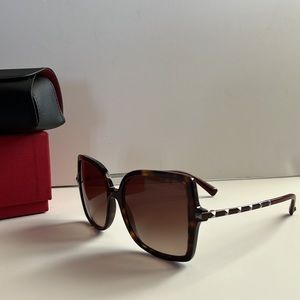 VALENTINO sunglasses.